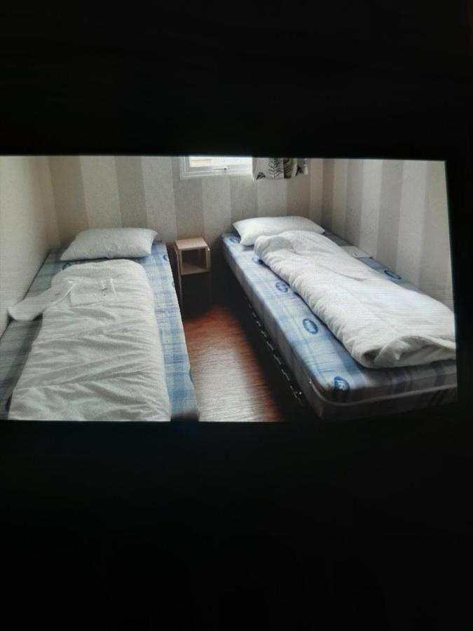 Отель Provost 126 Litteau Экстерьер фото